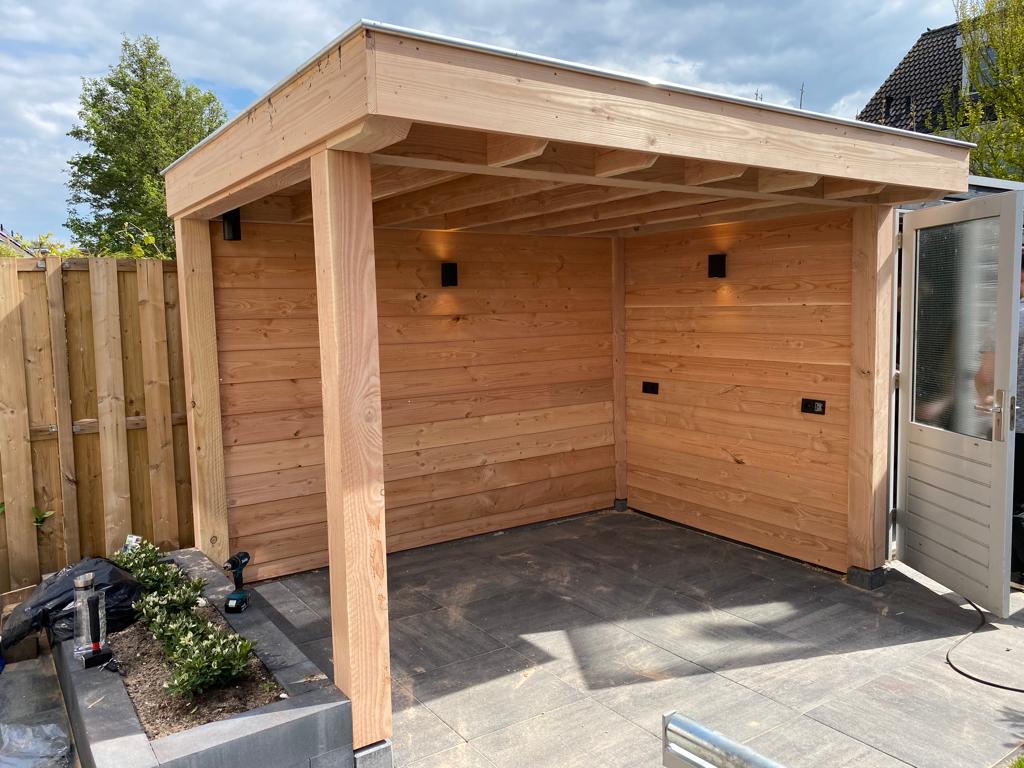 veranda 3x2.5m met verlichting @Harderwijk